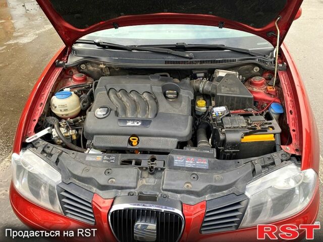 Червоний Сеат Cordoba, об'ємом двигуна 2 л та пробігом 179 тис. км за 5500 $, фото 12 на Automoto.ua