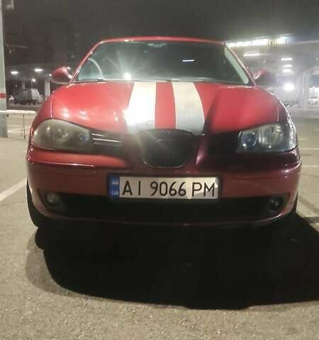 Красный Сеат Кордоба, объемом двигателя 1.98 л и пробегом 238 тыс. км за 4500 $, фото 2 на Automoto.ua