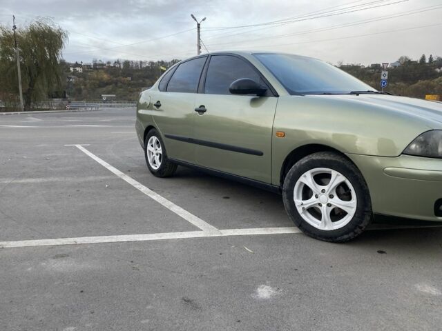 Сеат Кордоба 2006 в Гусятине на Automoto.ua Сеат Кордоба, объемом двигателя 1.4 л и пробегом 100 тыс. км за 3000 $, фото 1 на Automoto.ua