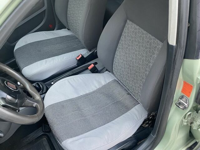 Сеат Кордоба 2006 в Гусятине на Automoto.ua Сеат Кордоба, объемом двигателя 1.4 л и пробегом 100 тыс. км за 3000 $, фото 7 на Automoto.ua