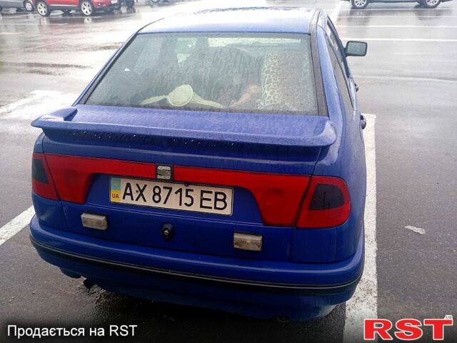 Сеат Кордоба, объемом двигателя 1.8 л и пробегом 0 тыс. км за 1700 $, фото 2 на Automoto.ua