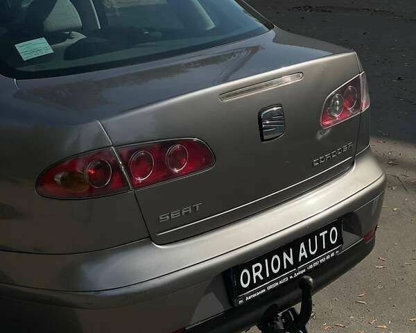 Сеат Cordoba, об'ємом двигуна 1.4 л та пробігом 261 тис. км за 4200 $, фото 5 на Automoto.ua