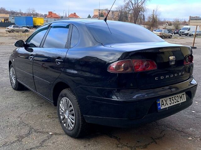 Сеат Кордоба, объемом двигателя 2 л и пробегом 226 тыс. км за 3200 $, фото 4 на Automoto.ua