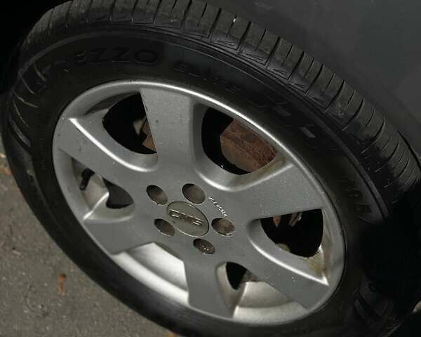 Серый Сеат Кордоба, объемом двигателя 1.4 л и пробегом 261 тыс. км за 4200 $, фото 15 на Automoto.ua