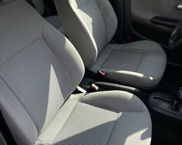 Серый Сеат Кордоба, объемом двигателя 1.4 л и пробегом 261 тыс. км за 4200 $, фото 12 на Automoto.ua