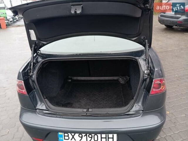 Сірий Сеат Cordoba, об'ємом двигуна 1.4 л та пробігом 169 тис. км за 4200 $, фото 2 на Automoto.ua