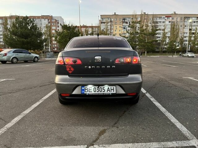 Сірий Сеат Cordoba, об'ємом двигуна 1.4 л та пробігом 210 тис. км за 2900 $, фото 3 на Automoto.ua
