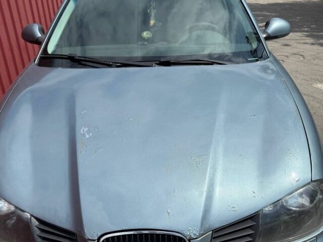 Сірий Сеат Cordoba, об'ємом двигуна 1.4 л та пробігом 2 тис. км за 2329 $, фото 1 на Automoto.ua