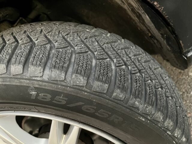 Сірий Сеат Cordoba, об'ємом двигуна 1.4 л та пробігом 210 тис. км за 2900 $, фото 7 на Automoto.ua