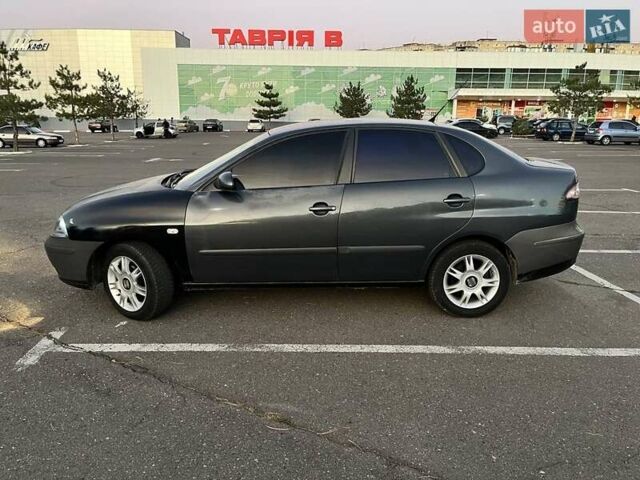 Серый Сеат Кордоба, объемом двигателя 1.4 л и пробегом 210 тыс. км за 2900 $, фото 7 на Automoto.ua