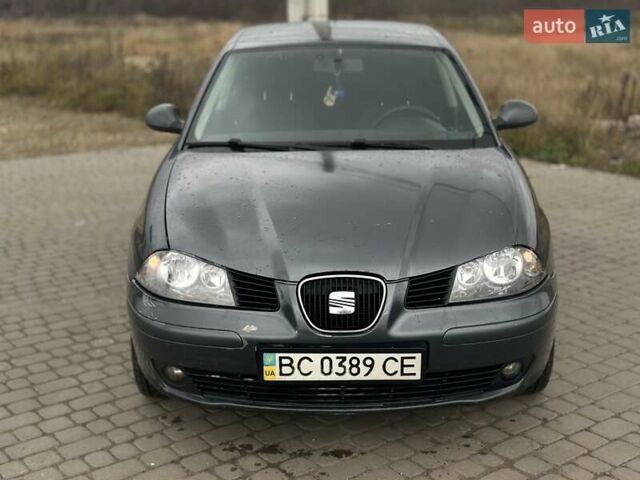 Сірий Сеат Cordoba, об'ємом двигуна 1.98 л та пробігом 232 тис. км за 2999 $, фото 6 на Automoto.ua