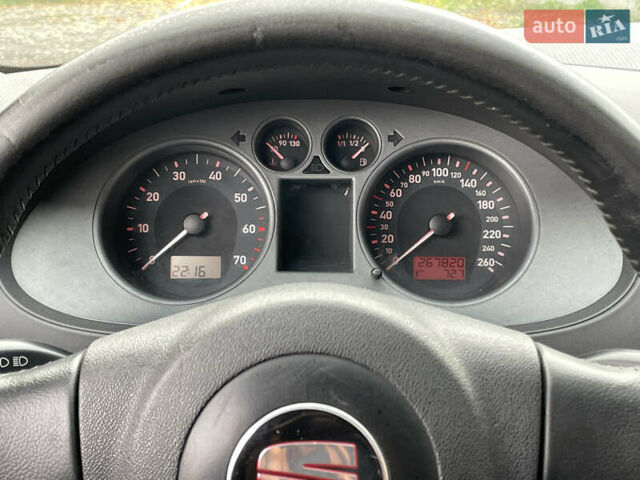 Серый Сеат Кордоба, объемом двигателя 1.98 л и пробегом 268 тыс. км за 4290 $, фото 15 на Automoto.ua
