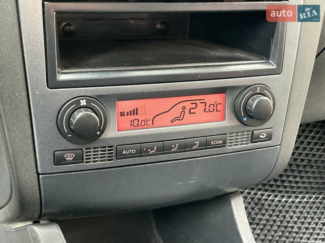 Серый Сеат Кордоба, объемом двигателя 1.98 л и пробегом 268 тыс. км за 4290 $, фото 20 на Automoto.ua