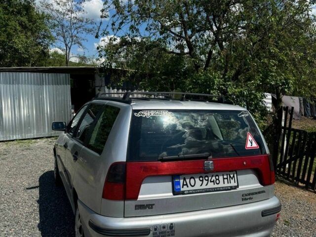 Серый Сеат Кордоба, объемом двигателя 1.6 л и пробегом 226 тыс. км за 1500 $, фото 3 на Automoto.ua