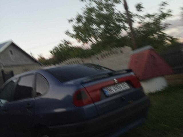 Синій Сеат Cordoba, об'ємом двигуна 1.4 л та пробігом 311 тис. км за 1700 $, фото 8 на Automoto.ua