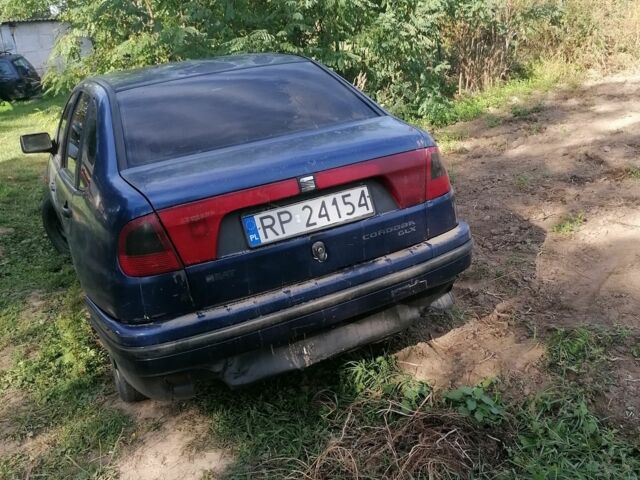 Сеат Кордоба 1995 в Виннице на Automoto.ua Синий Сеат Кордоба, объемом двигателя 1 л и пробегом 203 тыс. км за 1000 $, фото 1 на Automoto.ua