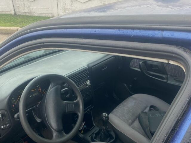 Синий Сеат Кордоба, объемом двигателя 1.4 л и пробегом 260 тыс. км за 950 $, фото 8 на Automoto.ua