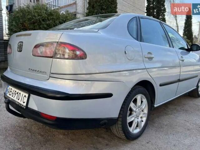 Синий Сеат Кордоба, объемом двигателя 1.39 л и пробегом 233 тыс. км за 3000 $, фото 5 на Automoto.ua