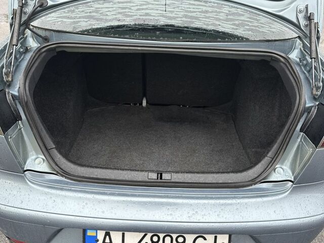 Синий Сеат Кордоба, объемом двигателя 2 л и пробегом 271 тыс. км за 3500 $, фото 6 на Automoto.ua