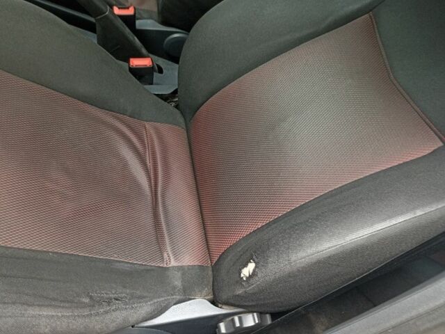 Синий Сеат Кордоба, объемом двигателя 2 л и пробегом 226 тыс. км за 3500 $, фото 5 на Automoto.ua