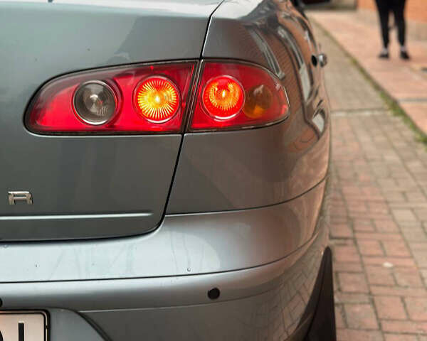 Синий Сеат Кордоба, объемом двигателя 1.39 л и пробегом 195 тыс. км за 3999 $, фото 11 на Automoto.ua