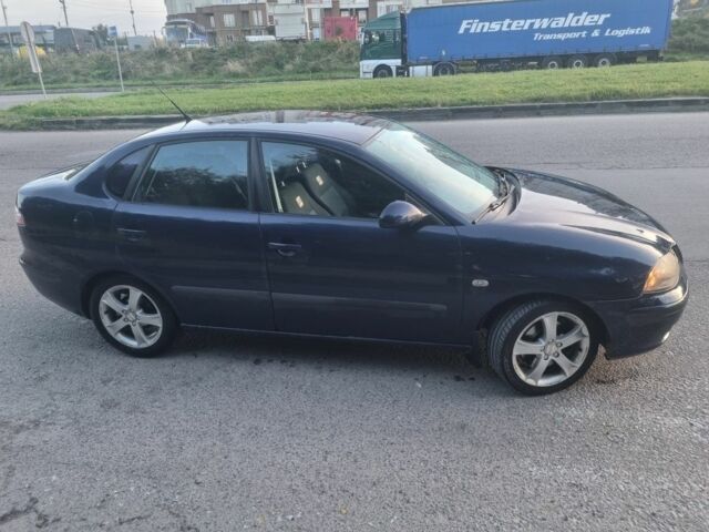 Сеат Кордоба 2008 в Львове на Automoto.ua Синий Сеат Кордоба, объемом двигателя 2 л и пробегом 200 тыс. км за 4200 $, фото 5 на Automoto.ua