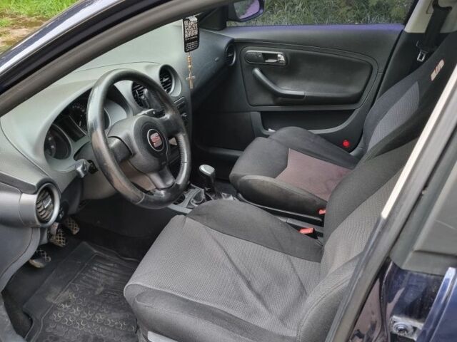 Сеат Кордоба 2008 в Львове на Automoto.ua Синий Сеат Кордоба, объемом двигателя 2 л и пробегом 200 тыс. км за 4200 $, фото 1 на Automoto.ua