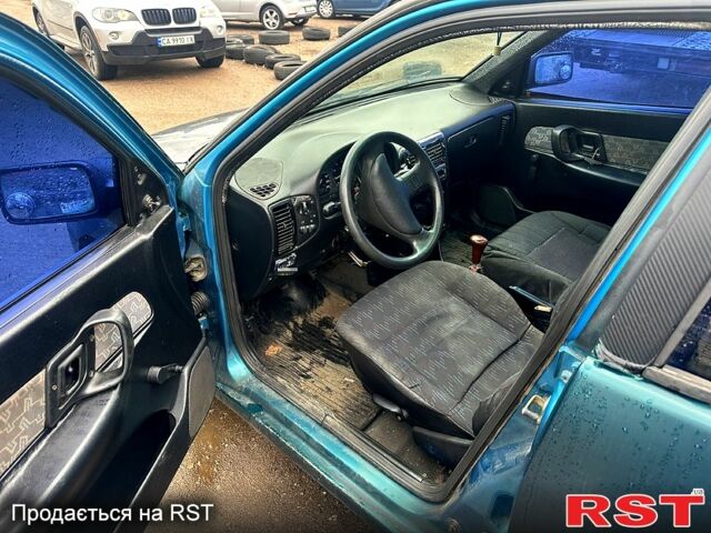 Зелений Сеат Cordoba, об'ємом двигуна 1.8 л та пробігом 200 тис. км за 1200 $, фото 5 на Automoto.ua