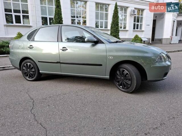 Зеленый Сеат Кордоба, объемом двигателя 1.4 л и пробегом 243 тыс. км за 4500 $, фото 8 на Automoto.ua
