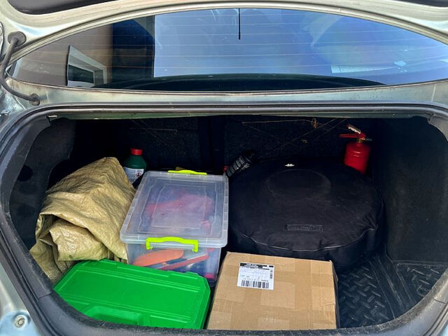 Зеленый Сеат Кордоба, объемом двигателя 1.4 л и пробегом 241 тыс. км за 3500 $, фото 5 на Automoto.ua