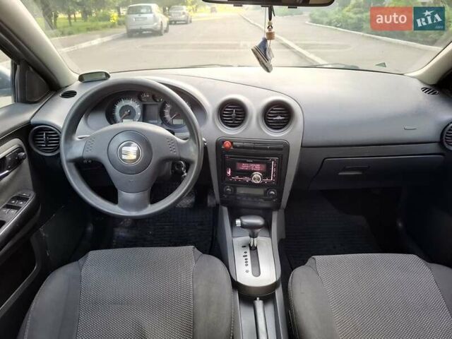 Зеленый Сеат Кордоба, объемом двигателя 1.4 л и пробегом 243 тыс. км за 4500 $, фото 21 на Automoto.ua