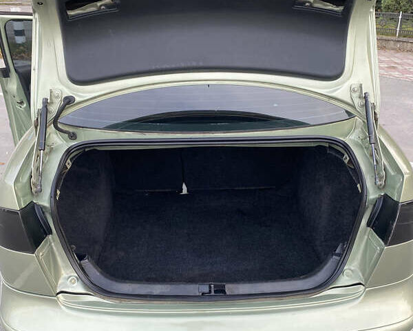 Зелений Сеат Cordoba, об'ємом двигуна 1.4 л та пробігом 400 тис. км за 2500 $, фото 14 на Automoto.ua