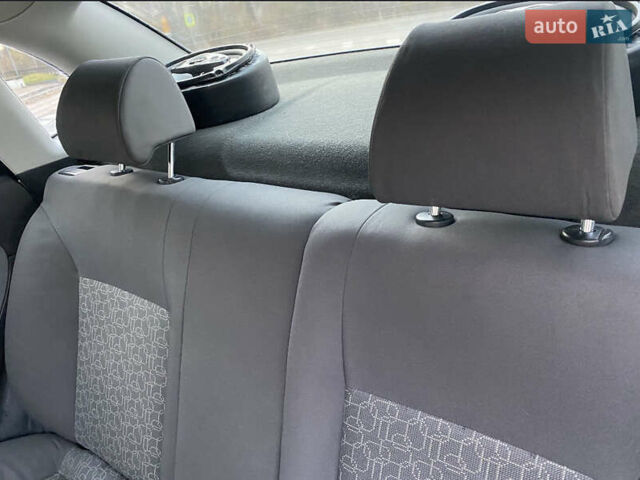 Зелений Сеат Cordoba, об'ємом двигуна 1.4 л та пробігом 400 тис. км за 2500 $, фото 11 на Automoto.ua