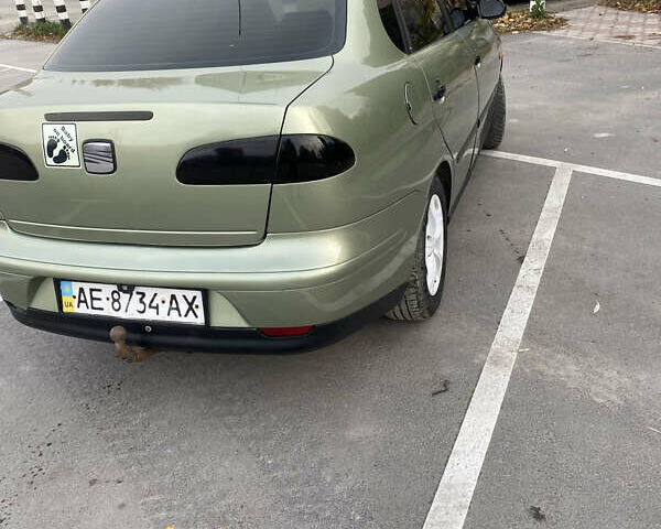 Зелений Сеат Cordoba, об'ємом двигуна 1.4 л та пробігом 400 тис. км за 2500 $, фото 4 на Automoto.ua