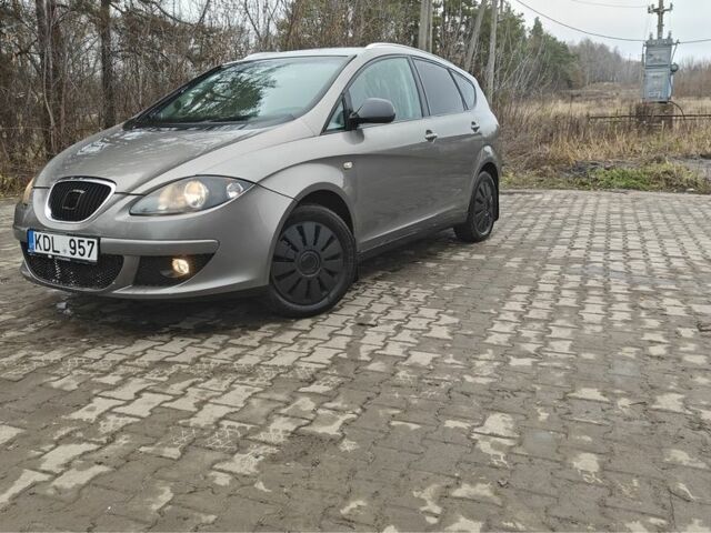 Коричневый Сеат Другая, объемом двигателя 2 л и пробегом 284 тыс. км за 2700 $, фото 1 на Automoto.ua