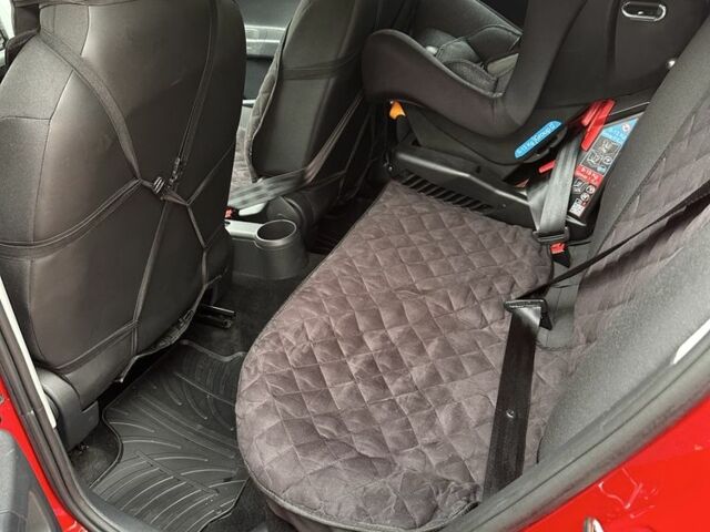 Красный Сеат Другая, объемом двигателя 0 л и пробегом 30 тыс. км за 13000 $, фото 3 на Automoto.ua