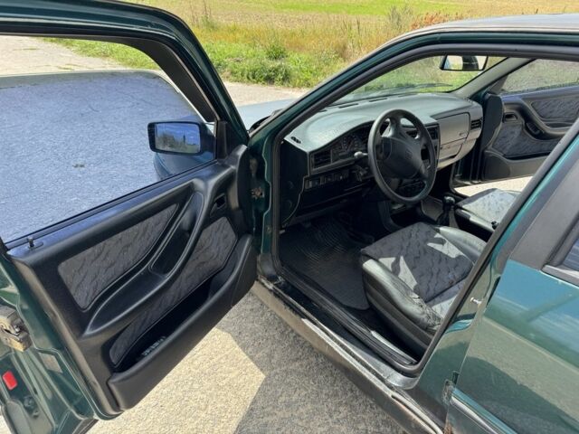 Зеленый Сеат Другая, объемом двигателя 2 л и пробегом 542 тыс. км за 1400 $, фото 5 на Automoto.ua