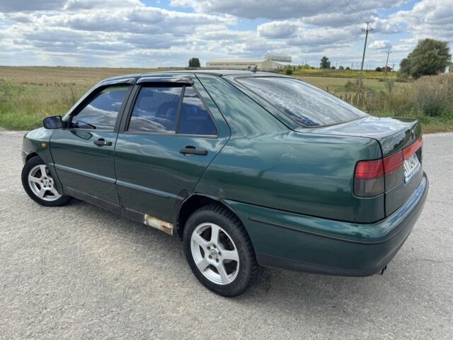 Зеленый Сеат Другая, объемом двигателя 2 л и пробегом 542 тыс. км за 1400 $, фото 3 на Automoto.ua