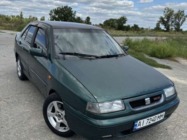 Зеленый Сеат Другая, объемом двигателя 2 л и пробегом 542 тыс. км за 1400 $, фото 1 на Automoto.ua