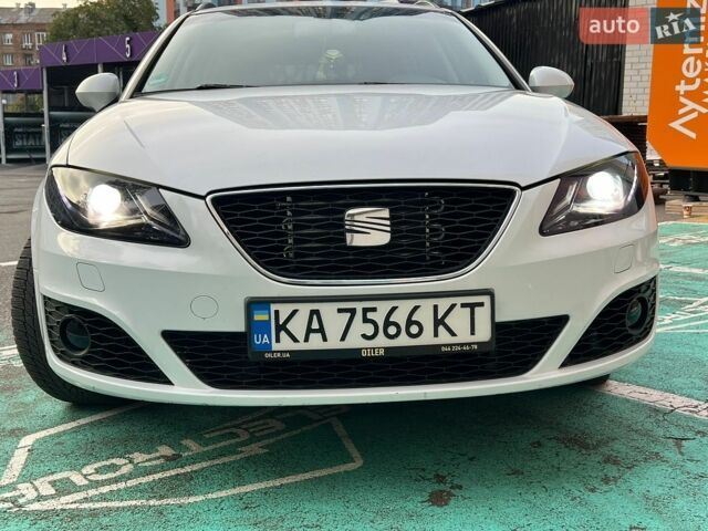 Білий Сеат Ексео, об'ємом двигуна 1.97 л та пробігом 165 тис. км за 9000 $, фото 7 на Automoto.ua