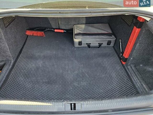 Белый Сеат Эксео, объемом двигателя 1.97 л и пробегом 365 тыс. км за 8900 $, фото 18 на Automoto.ua
