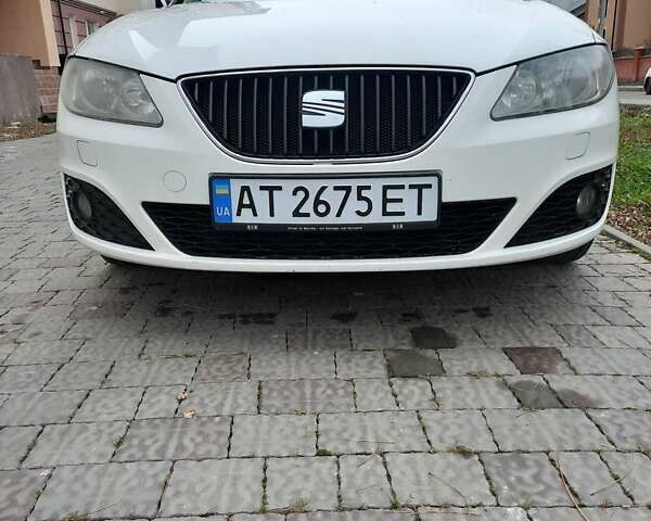 Белый Сеат Эксео, объемом двигателя 1.97 л и пробегом 276 тыс. км за 7300 $, фото 10 на Automoto.ua