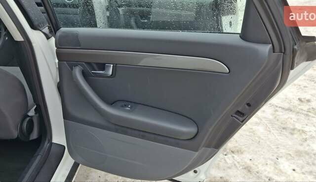 Белый Сеат Эксео, объемом двигателя 1.8 л и пробегом 169 тыс. км за 6900 $, фото 14 на Automoto.ua