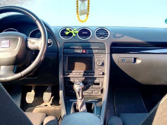 Білий Сеат Ексео, об'ємом двигуна 2 л та пробігом 246 тис. км за 6000 $, фото 9 на Automoto.ua