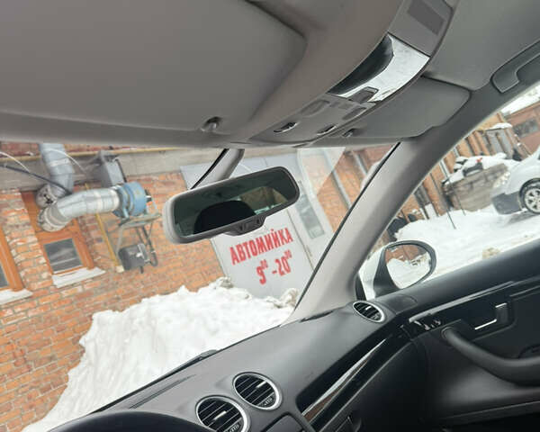 Білий Сеат Ексео, об'ємом двигуна 1.98 л та пробігом 215 тис. км за 11500 $, фото 46 на Automoto.ua