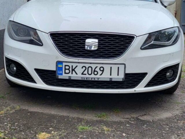 Белый Сеат Эксео, объемом двигателя 1.98 л и пробегом 281 тыс. км за 10300 $, фото 6 на Automoto.ua
