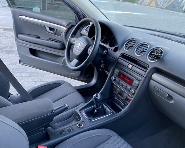 Чорний Сеат Ексео, об'ємом двигуна 2 л та пробігом 154 тис. км за 7300 $, фото 14 на Automoto.ua