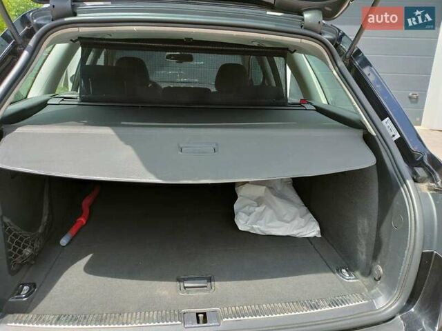 Черный Сеат Эксео, объемом двигателя 2 л и пробегом 286 тыс. км за 5900 $, фото 8 на Automoto.ua