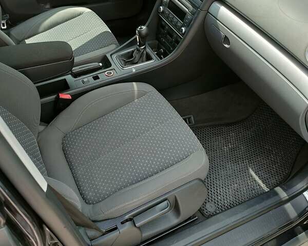 Черный Сеат Эксео, объемом двигателя 2 л и пробегом 286 тыс. км за 5900 $, фото 9 на Automoto.ua