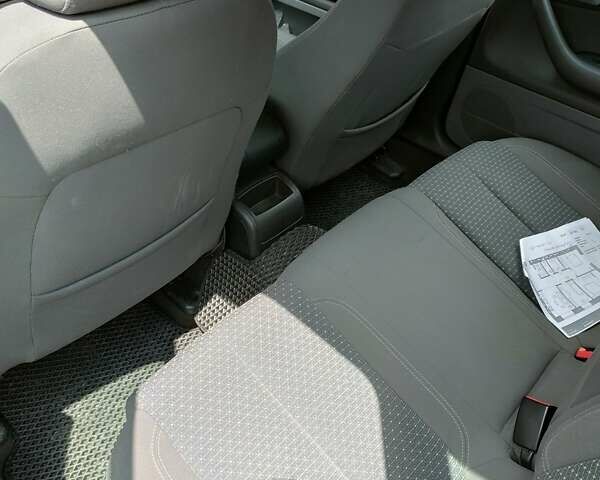 Черный Сеат Эксео, объемом двигателя 2 л и пробегом 286 тыс. км за 5900 $, фото 15 на Automoto.ua